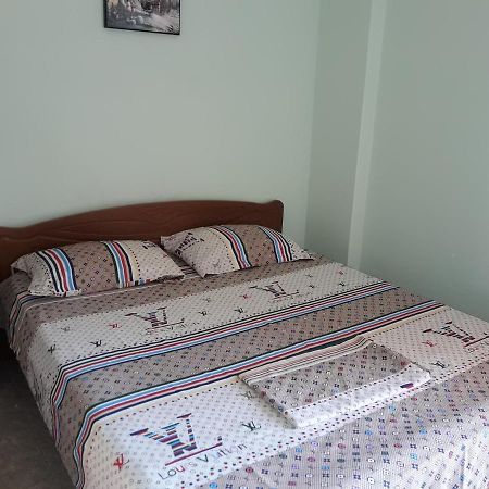 Tani'S Guesthouse 사밀 외부 사진