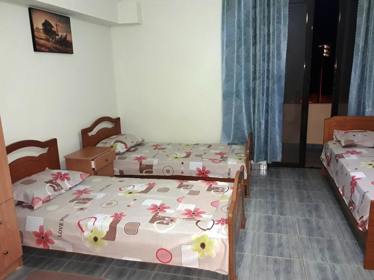 Tani'S Guesthouse 사밀 외부 사진